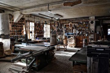 🔨 Mastering the Indoors: Essential Tools for Winter Projects and Home Repair XYZ HOME SERVICES